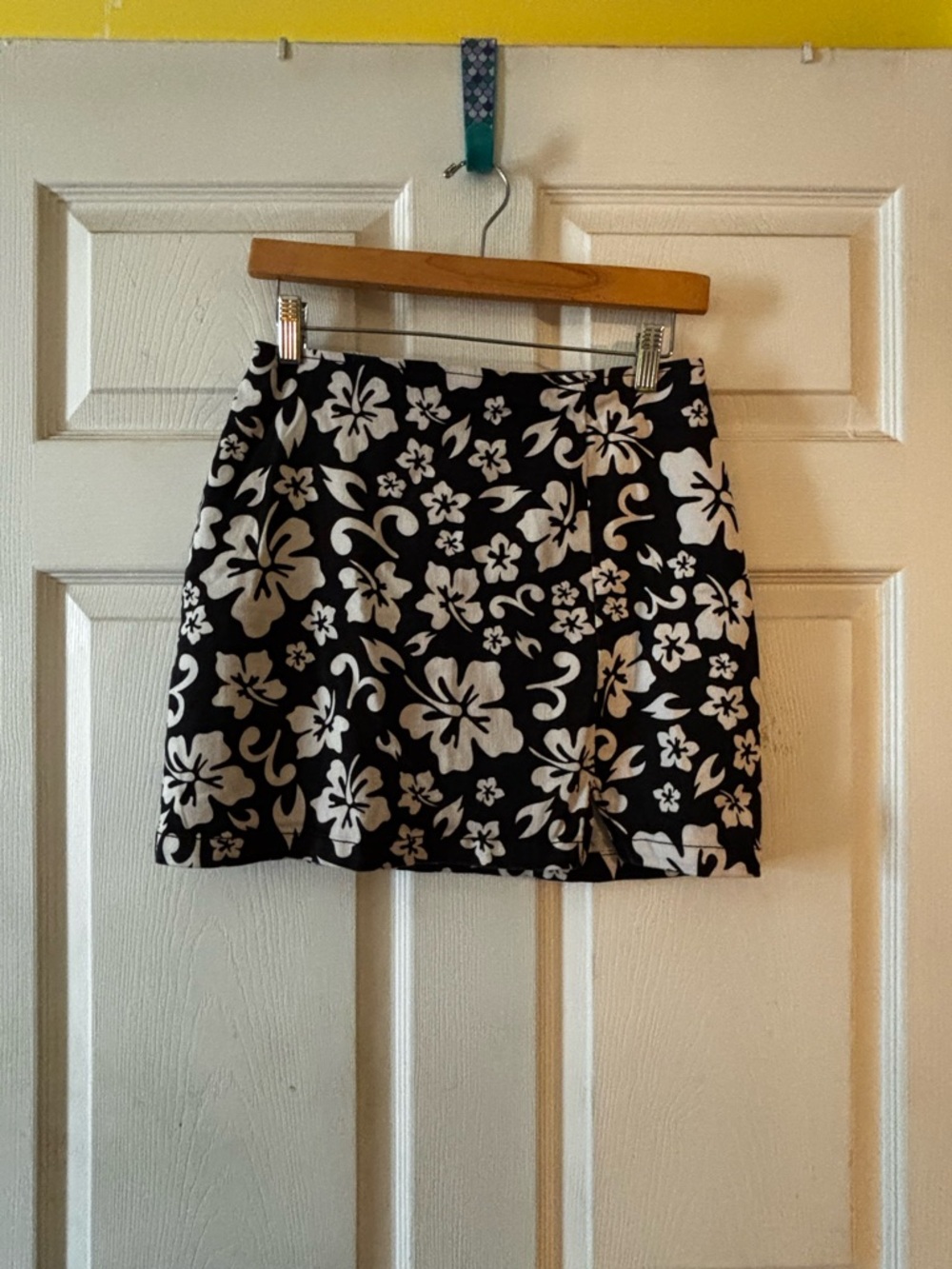 Hawiian Floral Mini Skirt